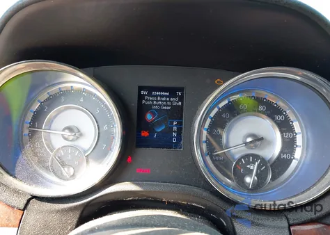 2012 Chrysler 300 из США, поврежденный, VIN 2C3CCAAG7CH312505